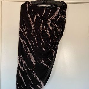 Charlotte Russe hi low knotted skirt